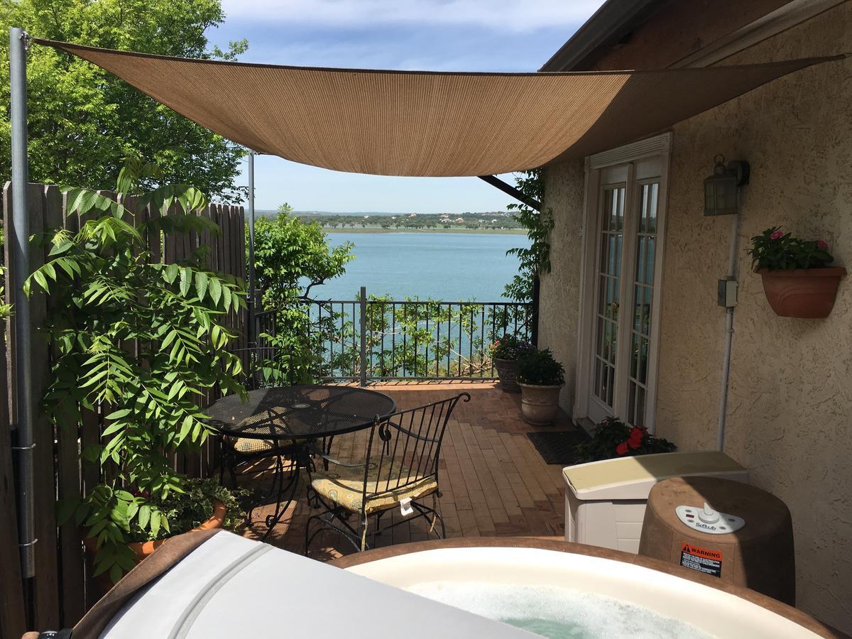 Lakehouse Bed And Breakfast Canyon Lake Extérieur photo