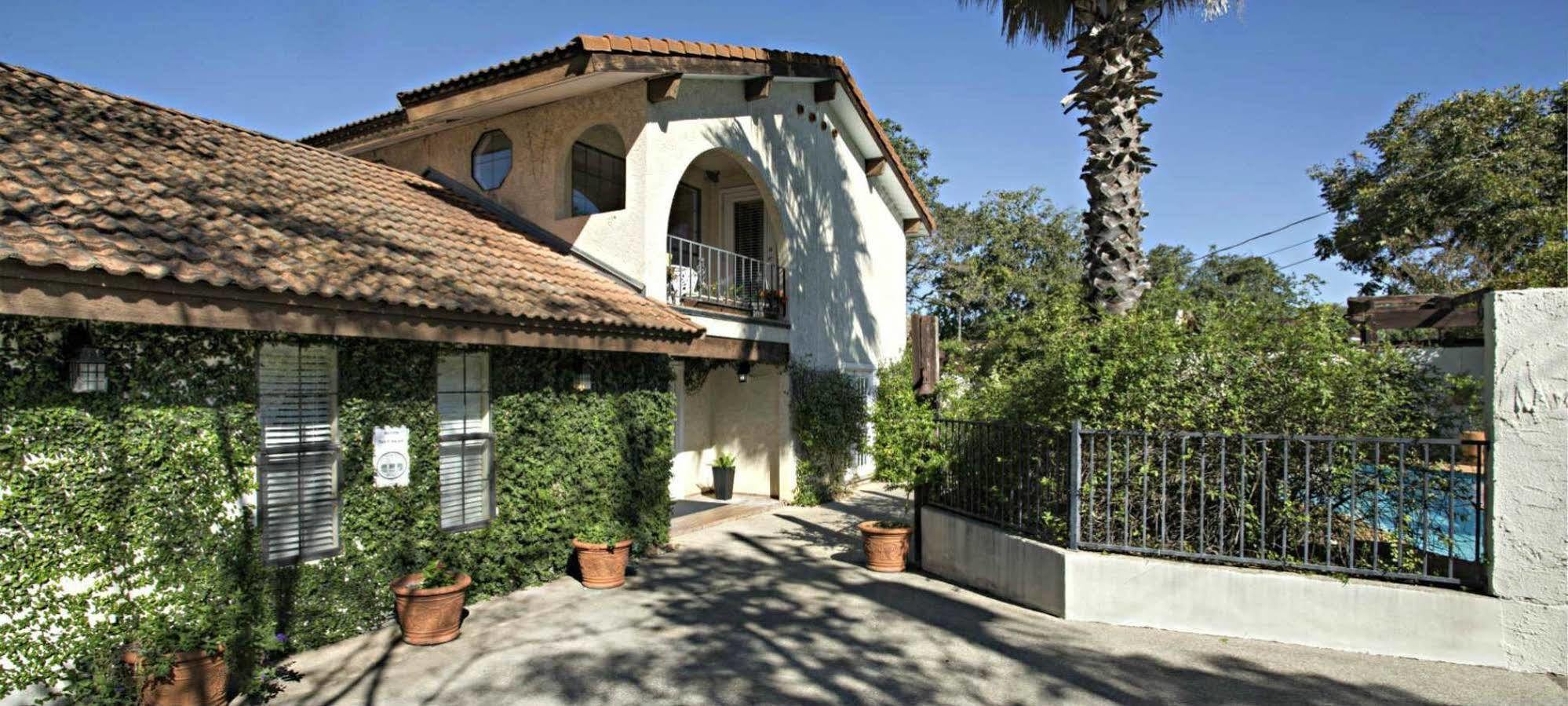 Lakehouse Bed And Breakfast Canyon Lake Extérieur photo