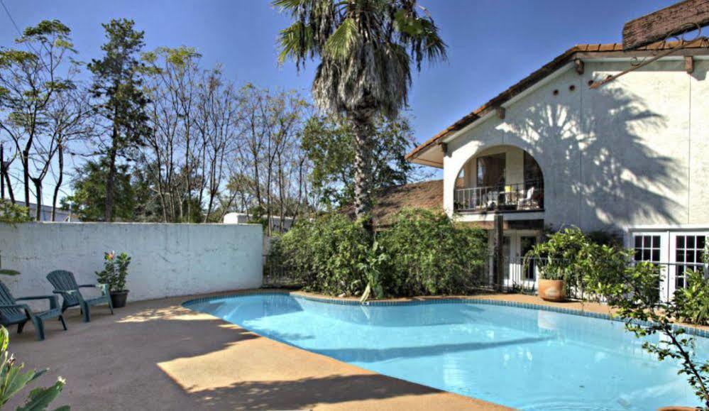 Lakehouse Bed And Breakfast Canyon Lake Extérieur photo